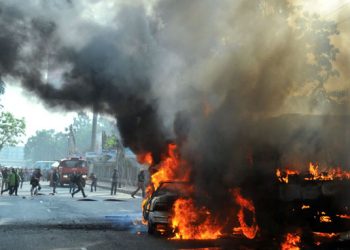 বিরোধী আন্দোলনকে জঙ্গি তৎপরতা হিসেবে উপস্থাপনের কৌশল সরকারের