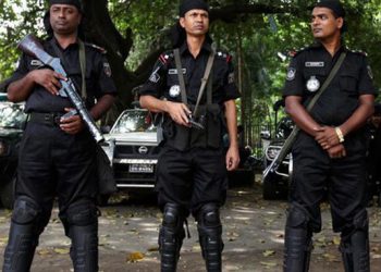 রাজনীতির বেড়াজালে আইন-শৃঙ্খলা বাহিনী