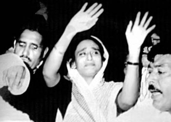 হাসিনা আসার ১৩ দিন পর জিয়া মারা গেছেন কেন?